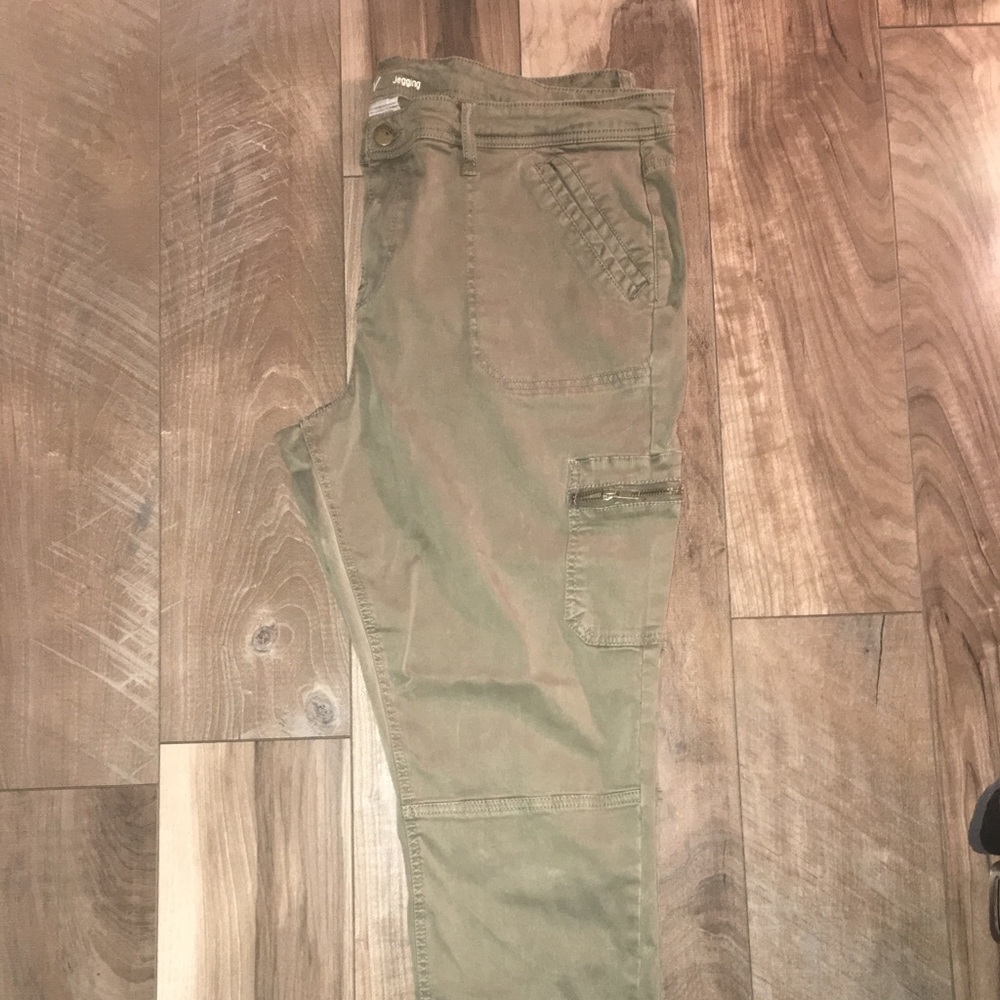 Green cargo pant jeggings